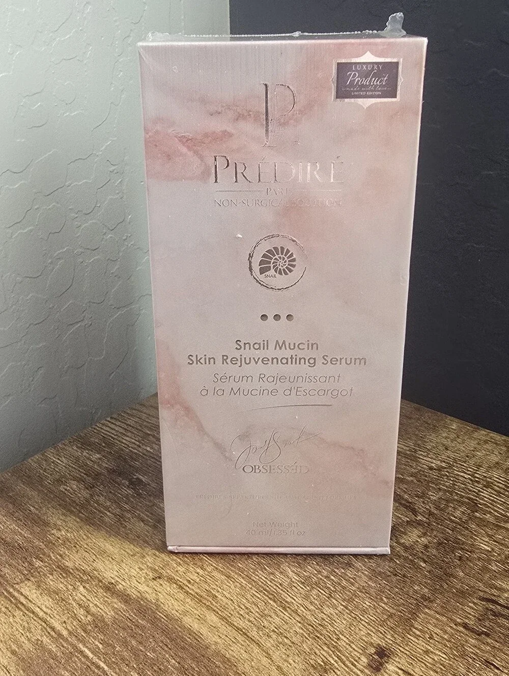Snail Mucin Skin Rejuvenating Serum - *BRAND NEW & SEALED*